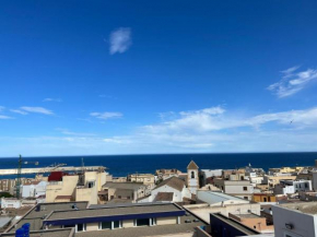 Ático con vista mar a 300m de la playa para 6 personas, Garrucha